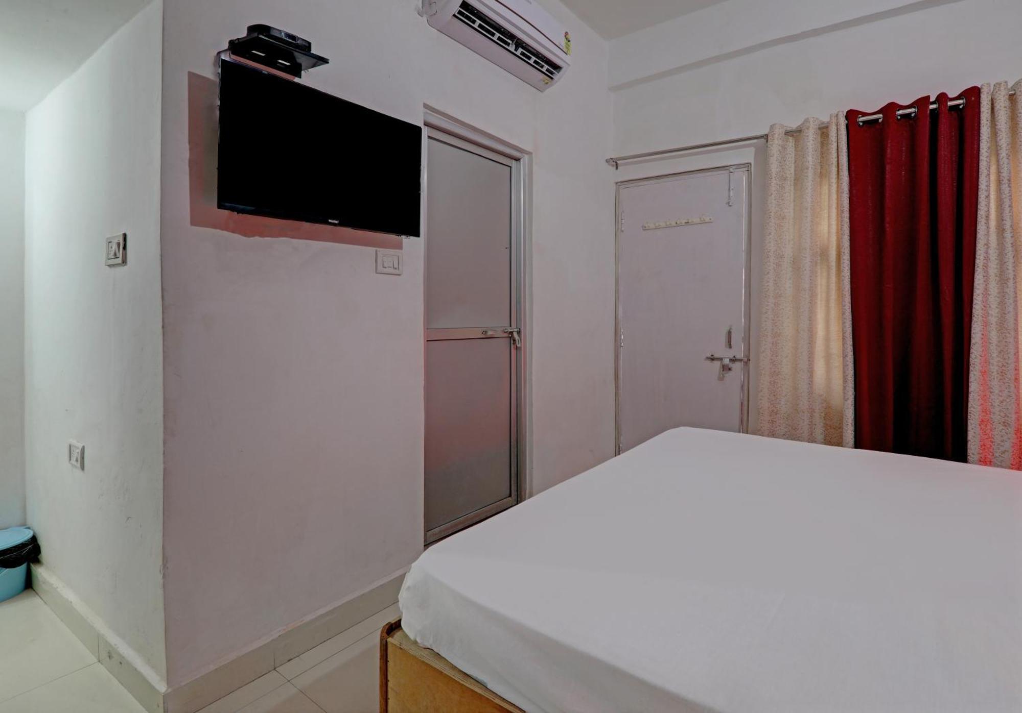 Hotel O Surya Inn Pura Raghunath Exterior photo