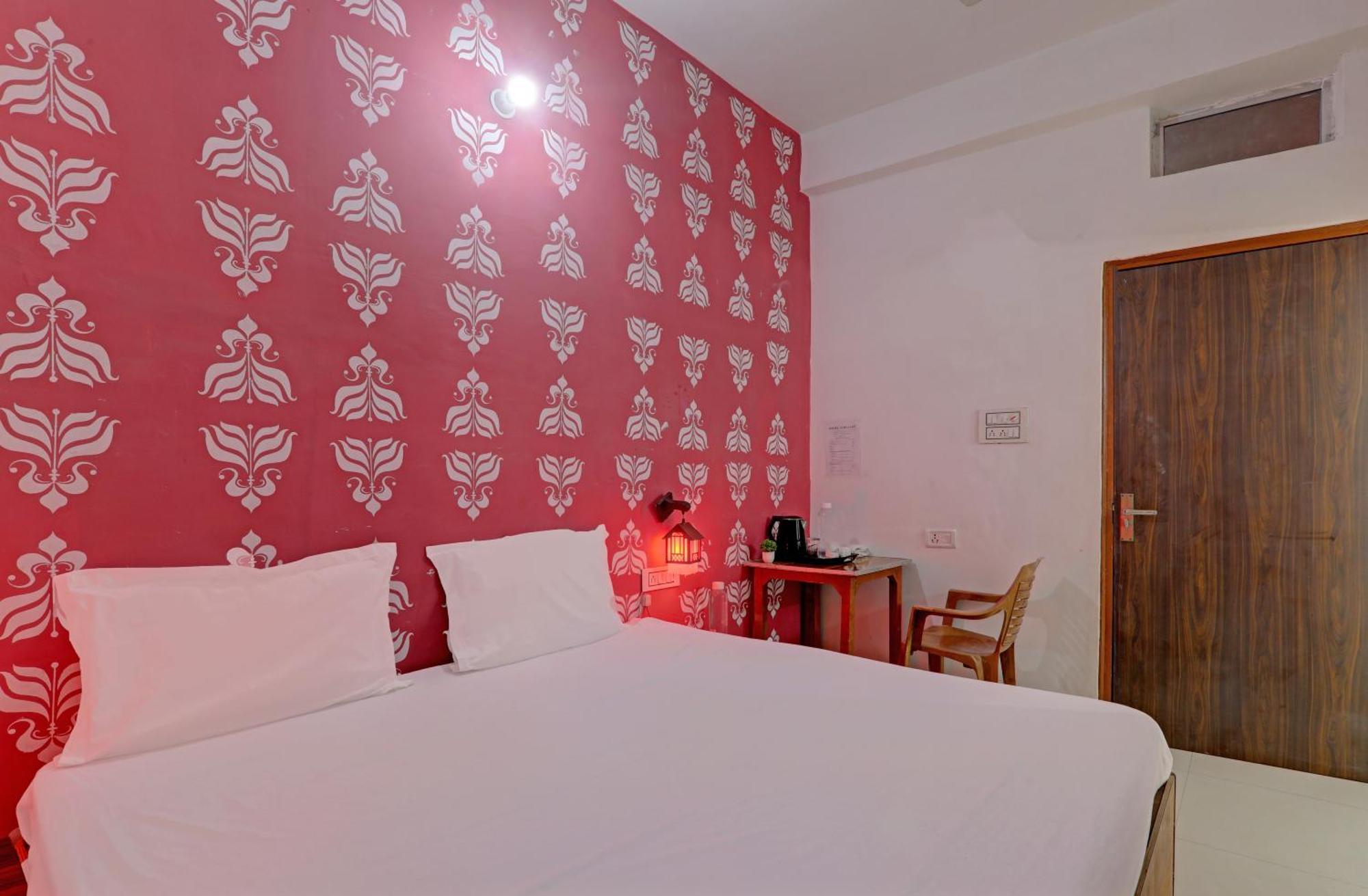 Hotel O Surya Inn Pura Raghunath Exterior photo